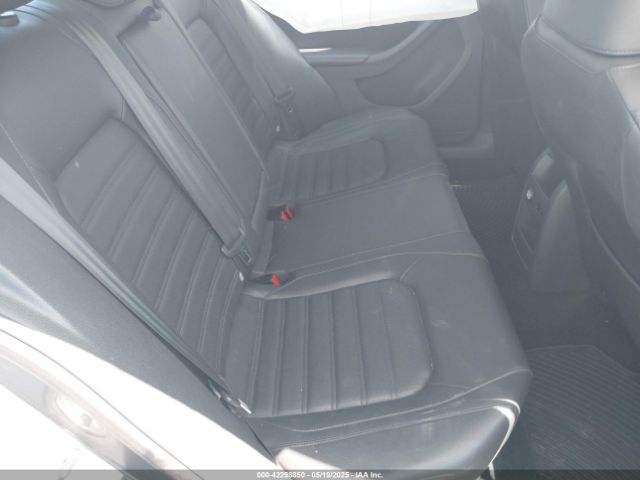 3VWL17AJ4EM438886 Volkswagen Jetta 1.8t Sel