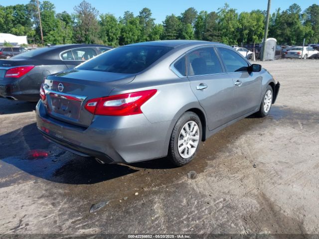 1N4AL3AP8HN364552 Nissan Altima 2.5 S