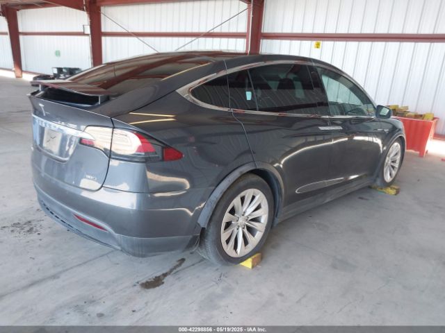 2016 TESLA MODEL X 5YJXCBE20GF016559 Photo 3