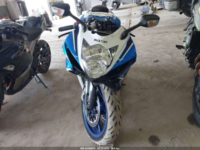 2024 SUZUKI GSX-R600 JS1GN7FA3R7100939 Photo 4