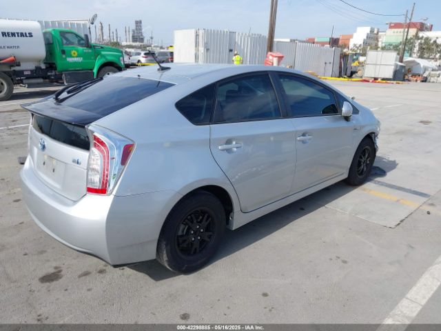 JTDKN3DU3E0378748 Toyota Prius Four