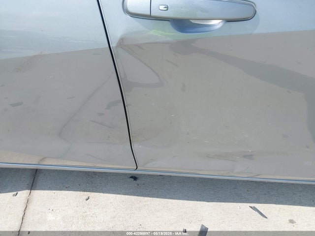 1G1ZG5ST7RF107525 Chevrolet lfv