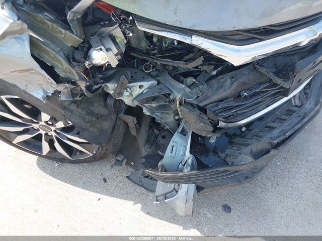 1G1ZG5ST7RF107525 Chevrolet lfv