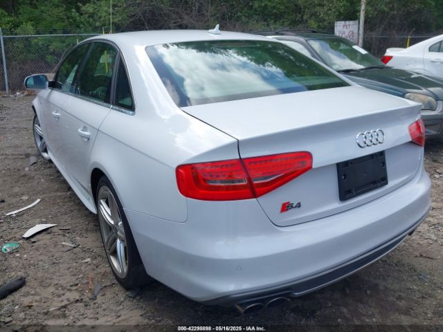 2015 AUDI S4 WAUBGAFL2FA072538 Photo 2