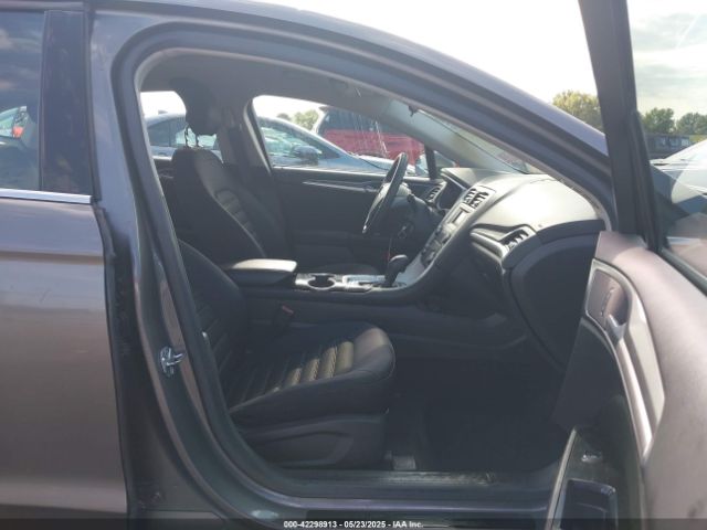1FA6P0H73E5387344 Ford FUSION SE