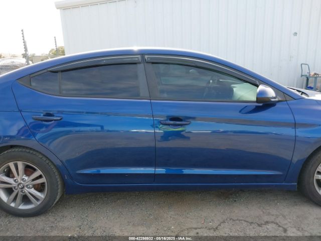 5NPD84LF3HH060256 Hyundai ELANTRA SE