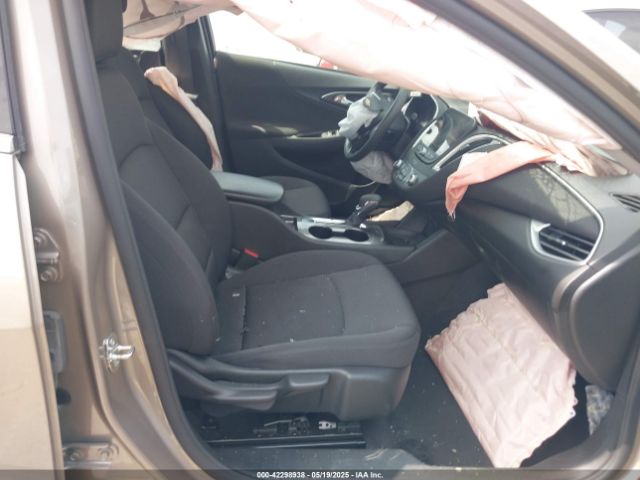 2022 CHEVROLET MALIBU 1G1ZB5ST1NF209489 Photo 4