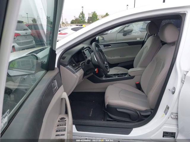 5NPE24AF5JH723616 Hyundai SONATA SE