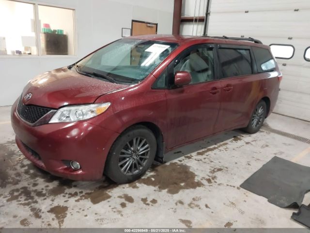 2015 TOYOTA SIENNA 5TDKK3DC8FS655876 Photo 1