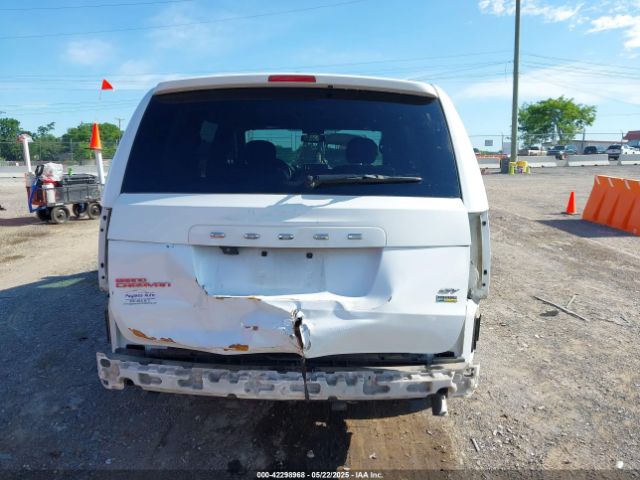 2C4RDGEG5JR147495 Dodge Grand Caravan Gt