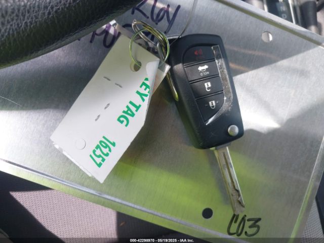 5YFB4MDEXPP057199 Toyota COROLLA LE