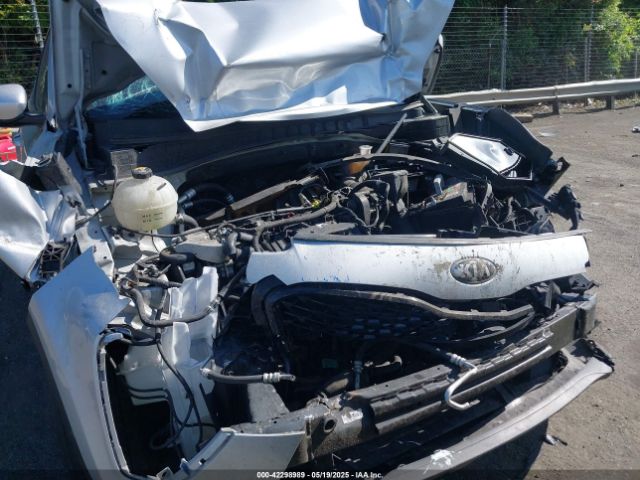 KNDPM3AC2L7670920 KIA Sportage Lx