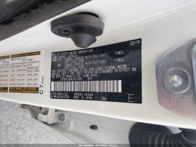2019 TOYOTA 4RUNNER JTEBU5JR6K5679880 Photo 8