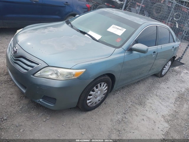 2011 Toyota Camry Le მანქანა იყიდება აუქციონზე, vin: 4T1BF3EK8BU723900, აუქციონის ნომერი: 42298997