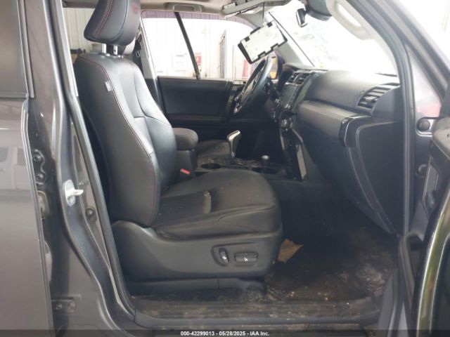 2021 TOYOTA 4RUNNER JTERU5JR7M5903918 Photo 4