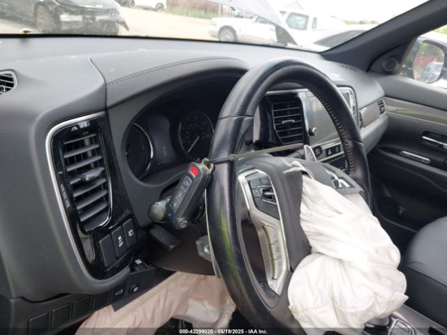 2019 MITSUBISHI OUTLANDER PHEV JA4J24A55KZ037103 Photo 10