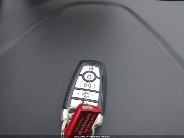 3FA6P0RUXLR139574 Ford Fusion Hybrid Titanium