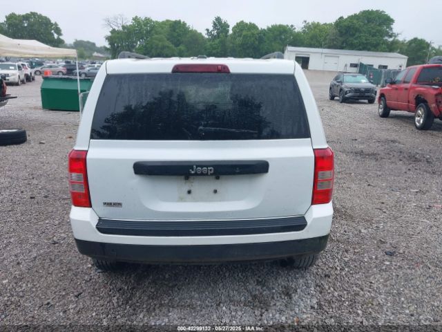 1C4NJPBA6HD207353 Jeep Patriot Sport Fwd