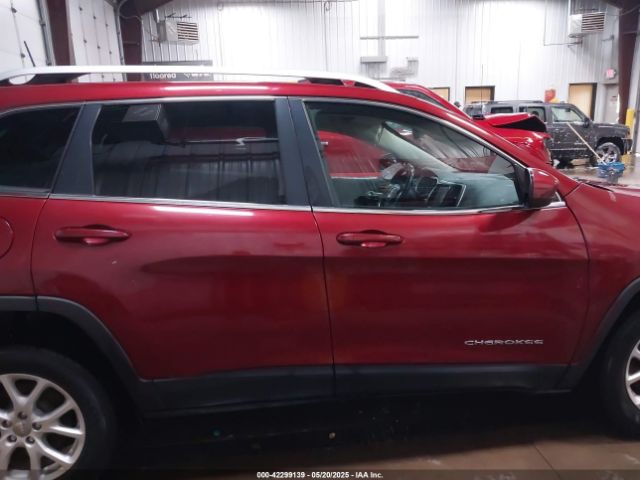 1C4PJMCB4GW327976 Jeep Cherokee Latitude