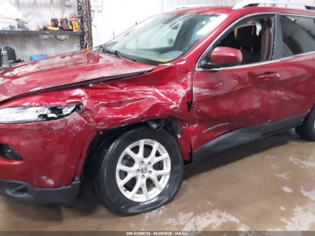 1C4PJMCB4GW327976 Jeep Cherokee Latitude