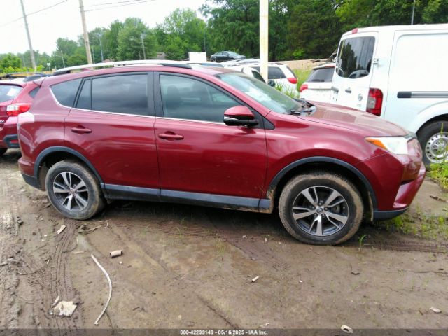 2T3WFREV7JW471206 Toyota Rav4 Xle