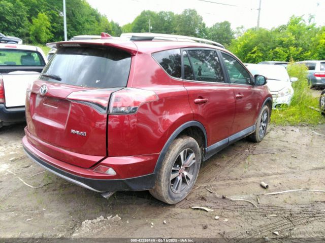 2T3WFREV7JW471206 Toyota Rav4 Xle
