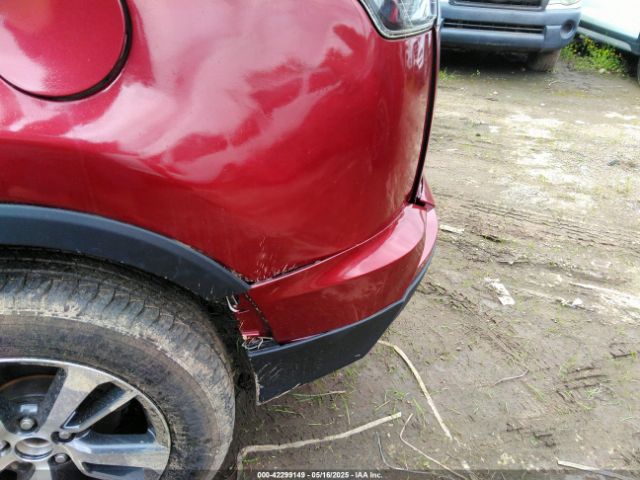 2T3WFREV7JW471206 Toyota Rav4 Xle