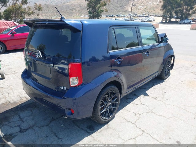 Scion XB 2014 JTLZE4FE3EJ057690 Image 4