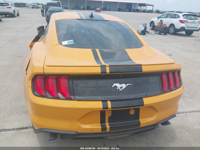 Ford 4v 2022 1FA6P8TH9N5136861 Image 15