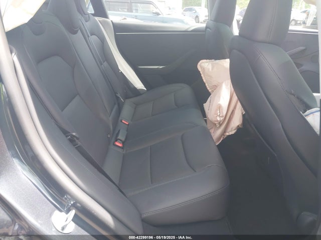 2025 TESLA MODEL 3 5YJ3E1EB4SF964054 Photo 7