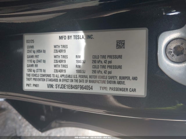 2025 TESLA MODEL 3 5YJ3E1EB4SF964054 Photo 8