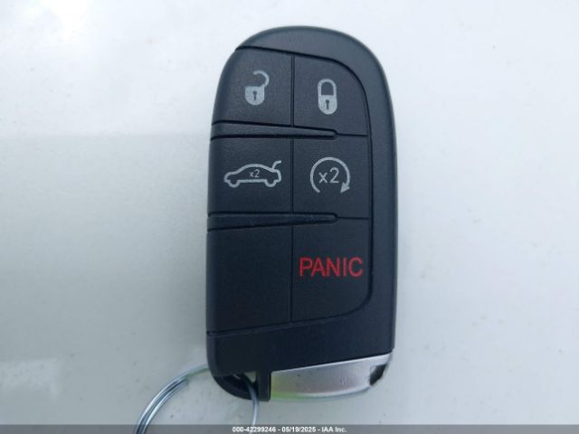 1C4PJMDB0GW289354 Jeep Cherokee Limited