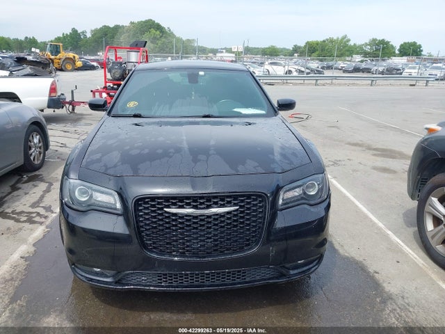 2C3CCABG9KH617937 Chrysler 300