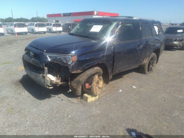 JTEBU5JR6G5280023 Toyota 4RUNNER SR5