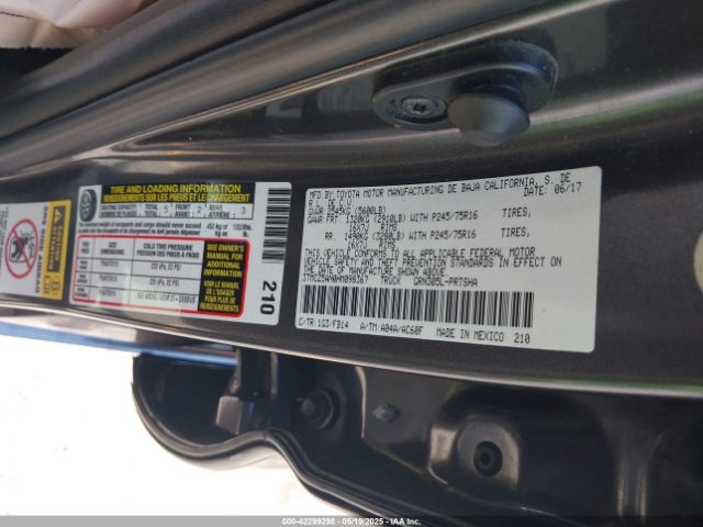 3TMCZ5AN0HM098367 Toyota Tacoma Sr V6
