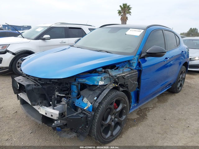 ZASPAKBNXN7D48765 Alfa Romeo Stelvio