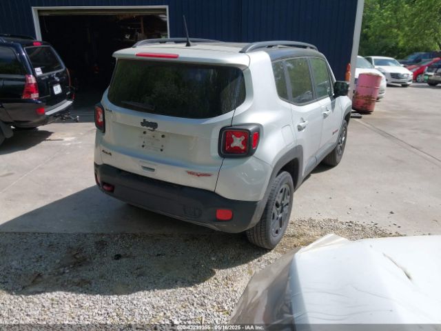 ZACCJBCB3JPG76327 Jeep Renegade Trailhawk 4x4