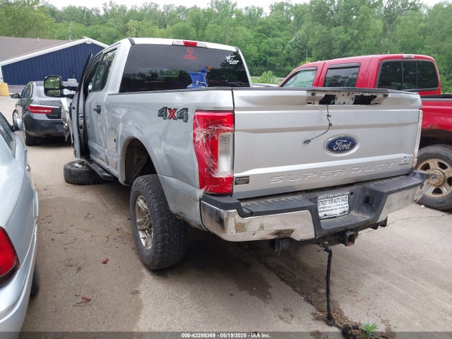 1FT7W2B61HEE59871 Ford F-250 Xlt