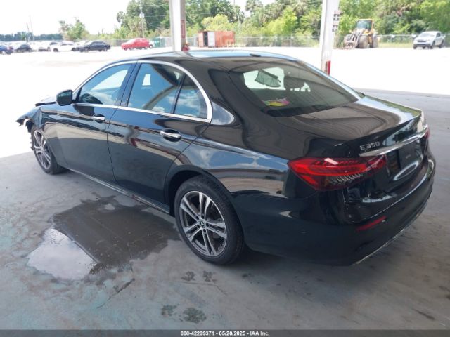 2021 MERCEDES-BENZ E 350 W1KZF8EB8MA873550 Photo 2