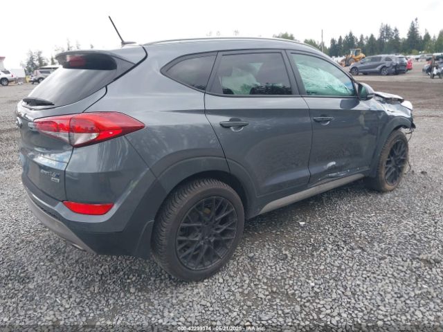 KM8J3CA24HU311332 Hyundai Tucson Sport