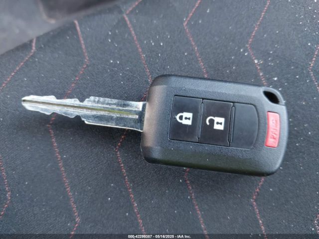 ML32AUHJ0RH017988 Mitsubishi Mirage Es/le
