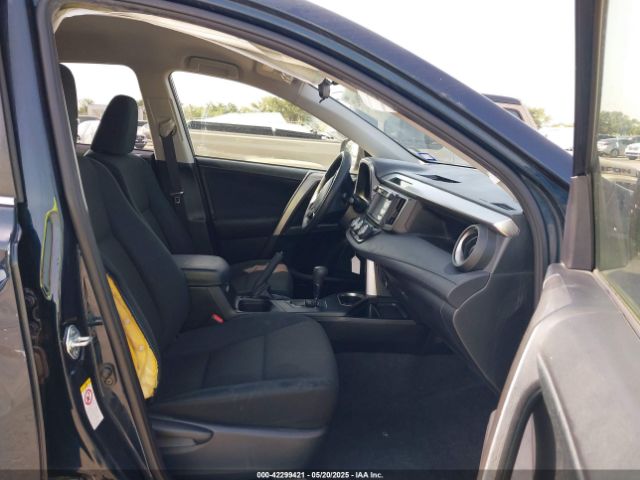 2017 TOYOTA RAV4 JTMZFREV6HJ707009 Photo 4