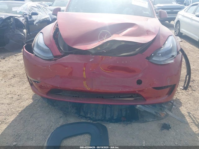 2025 TESLA MODEL Y 7SAYGDEF9SA341176 Photo 5