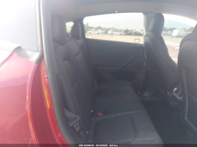 2025 TESLA MODEL Y 7SAYGDEF9SA341176 Photo 7