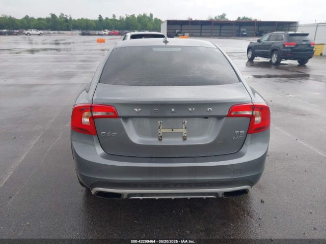 YV4612UM4G2000529 Volvo S60 Cross Country T5 Platinum