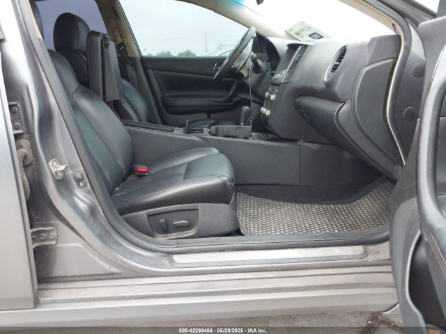 1N4AA5AP3EC430739 Nissan Maxima 3.5 Sv