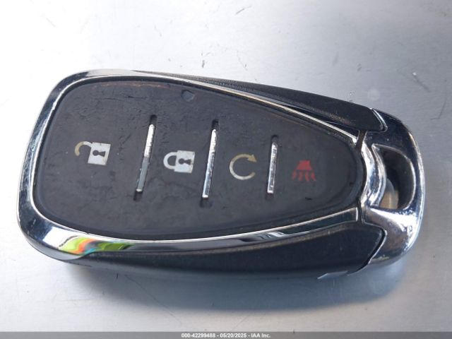 KL7CJPSM8MB361339 Chevrolet le2