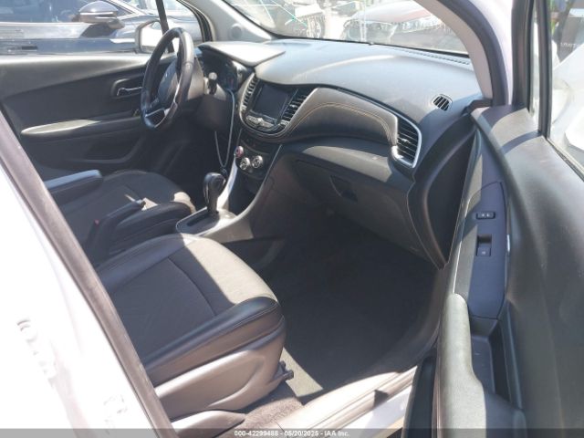 KL7CJPSM8MB361339 Chevrolet le2