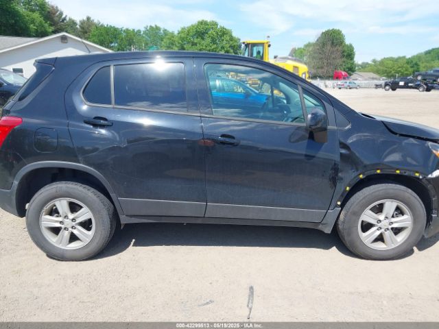 KL7CJNSBXLB031638 Chevrolet Trax Awd Ls
