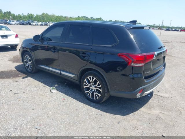 2018 MITSUBISHI OUTLANDER JA4AD2A33JZ069124 Photo 2